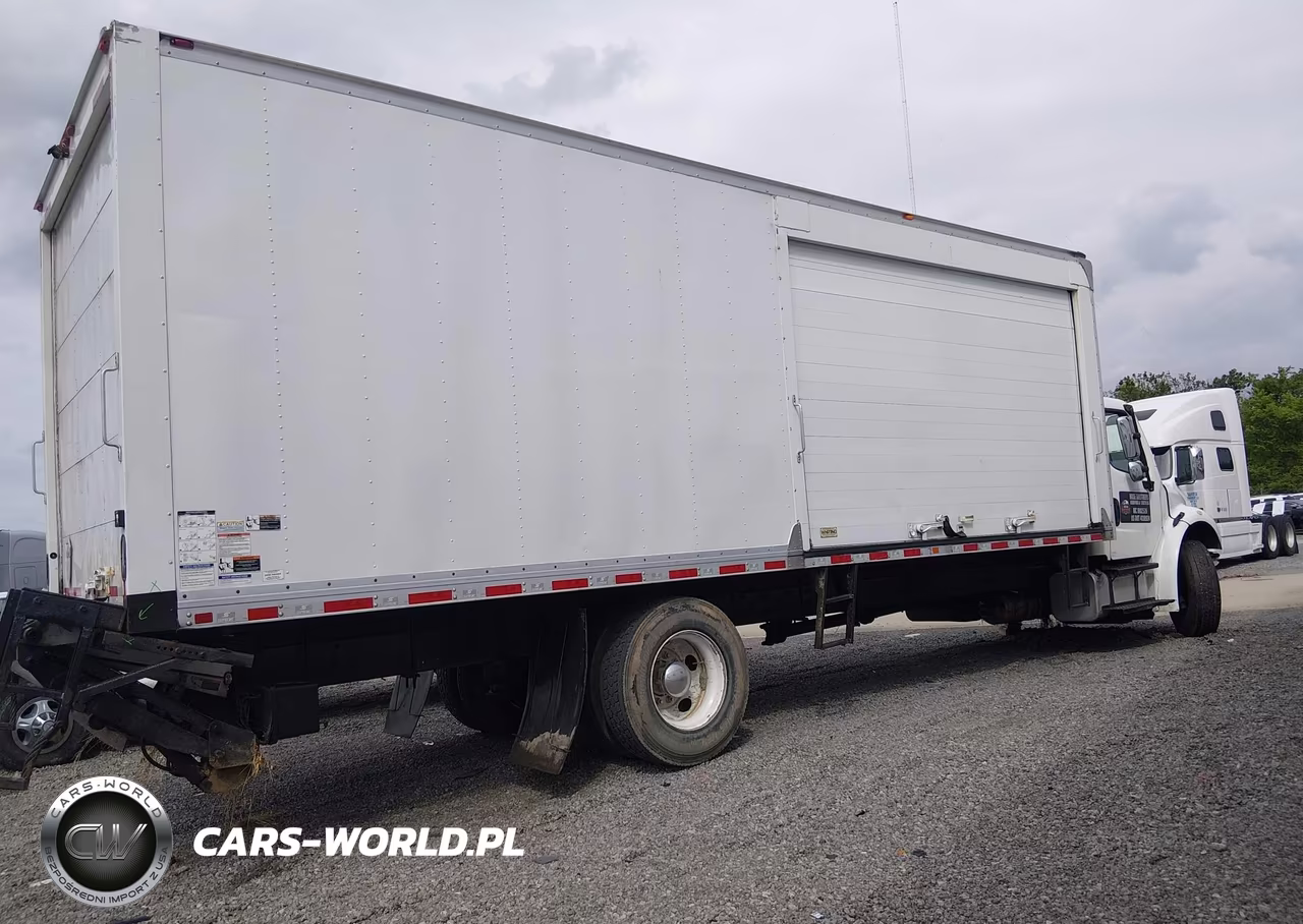 2018 Freightliner M2 106 VIN:3ALACWFC9JDJP1004 - 13