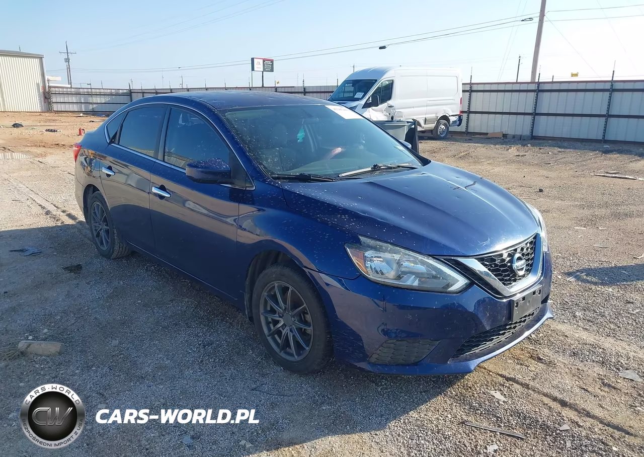2017 Nissan Sentra S – zdjęcie 1 z 11