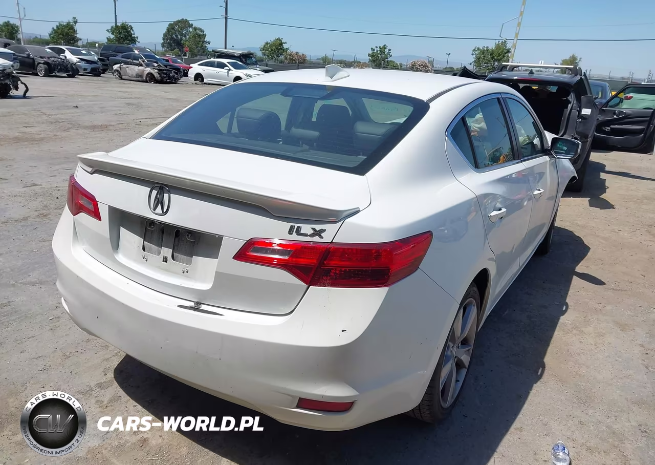 2014 Acura Ilx 2.0L VIN:19VDE1F3XEE000606 - 4