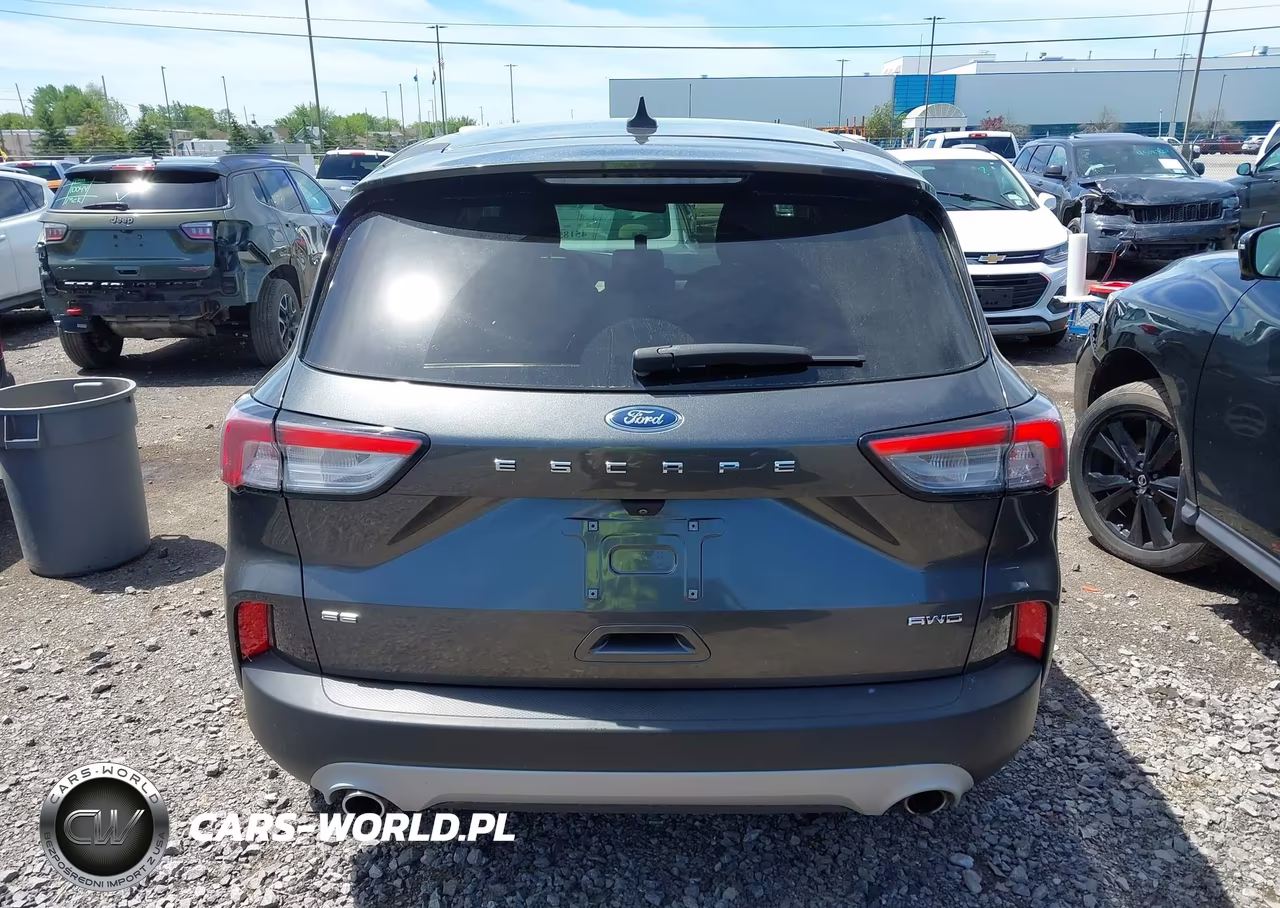 2020 Ford Escape Se VIN:1FMCU9G6XLUC70930 - 16
