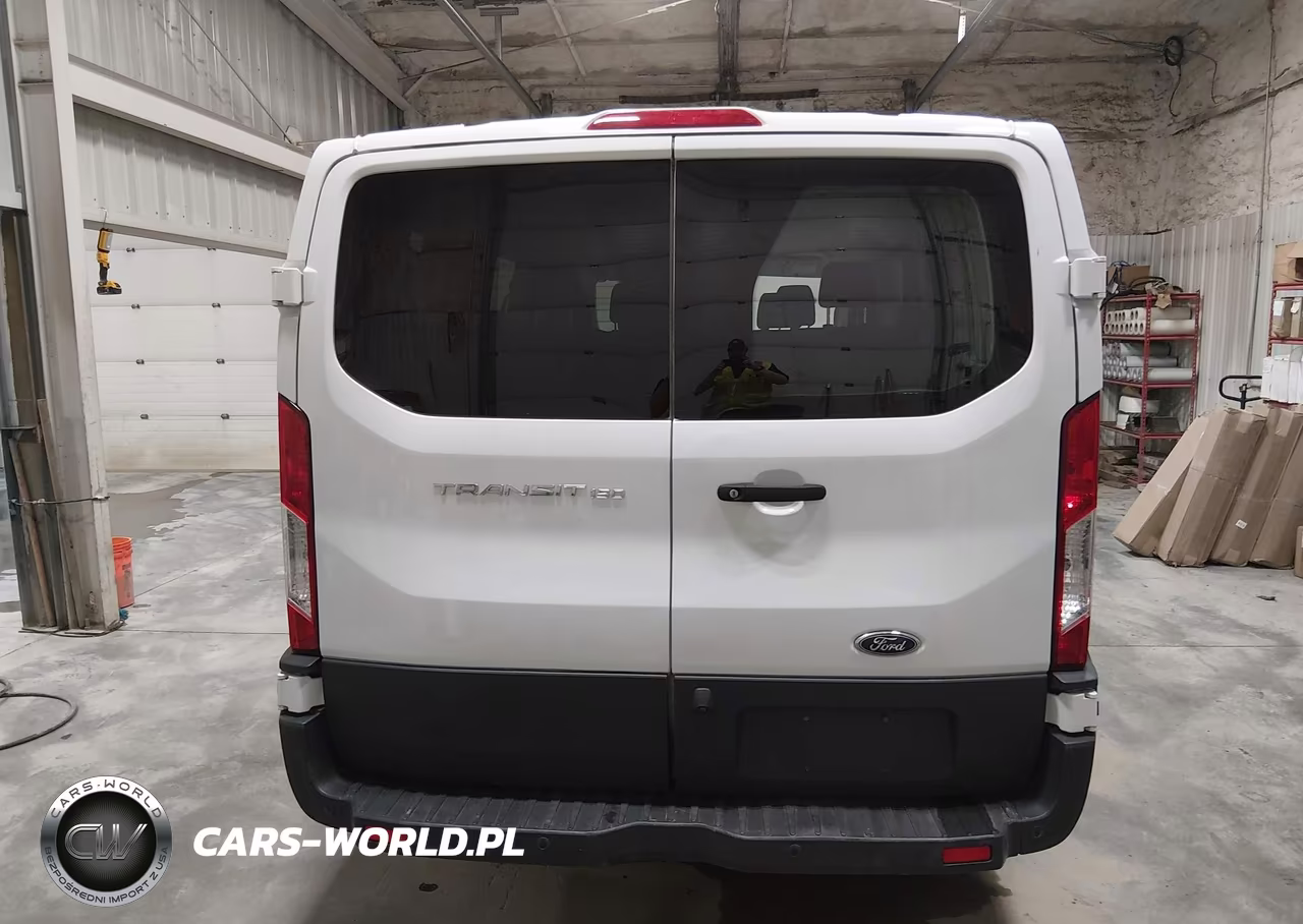 2018 Ford Transit-150 Xl VIN:1FMZK1ZM2JKB43093 - 19