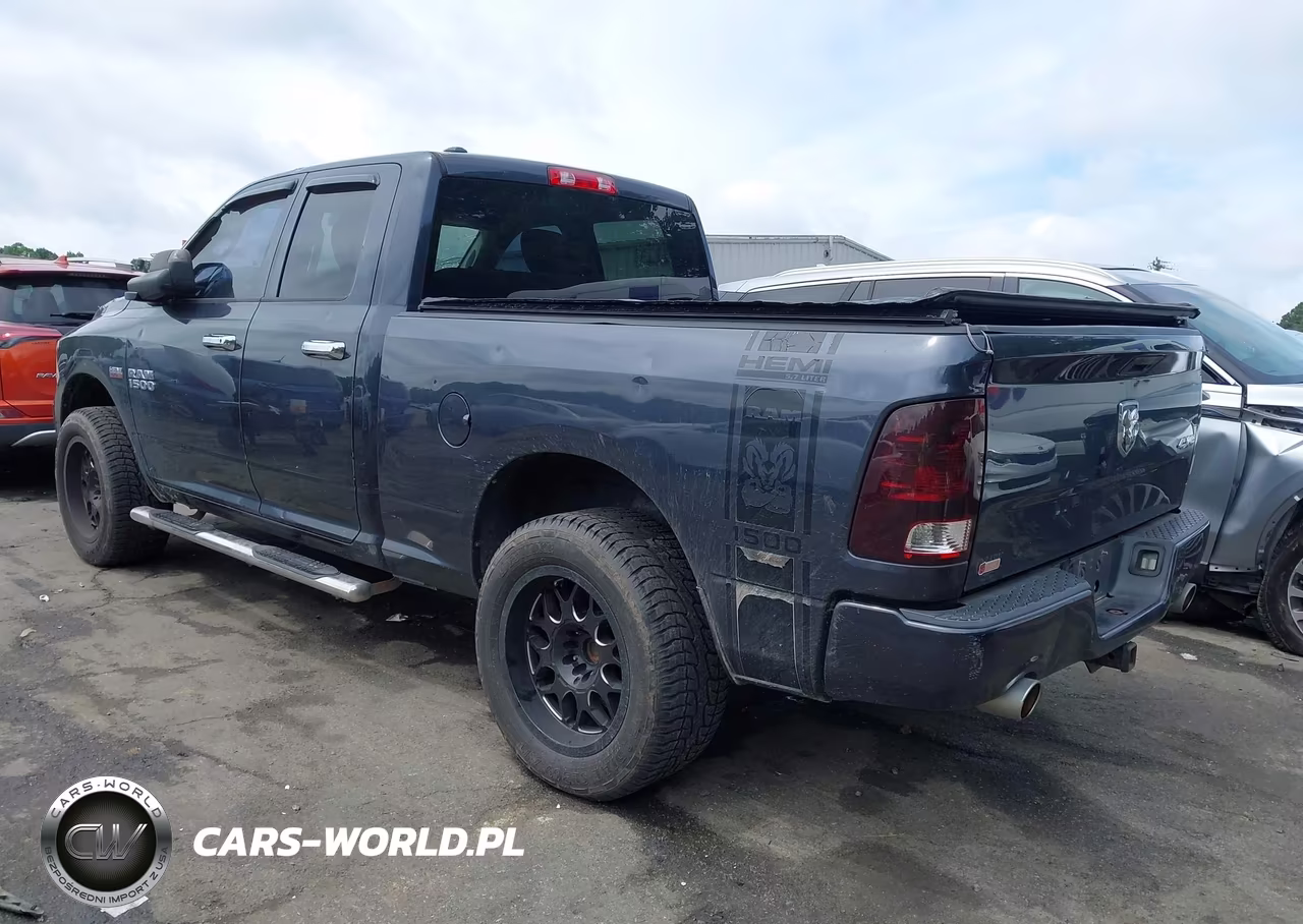 2016 Ram 1500 Express VIN:1C6RR7FT6GS123931 - 3
