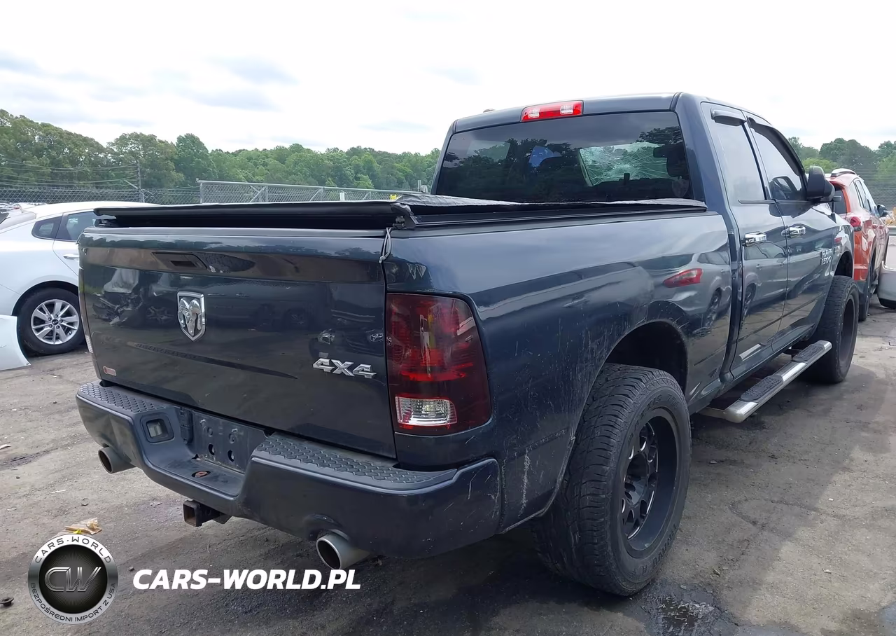 2016 Ram 1500 Express VIN:1C6RR7FT6GS123931 - 4