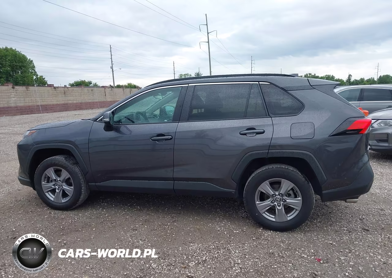 2022 Toyota Rav4 Xle VIN:2T3P1RFV0NW257049 - 14