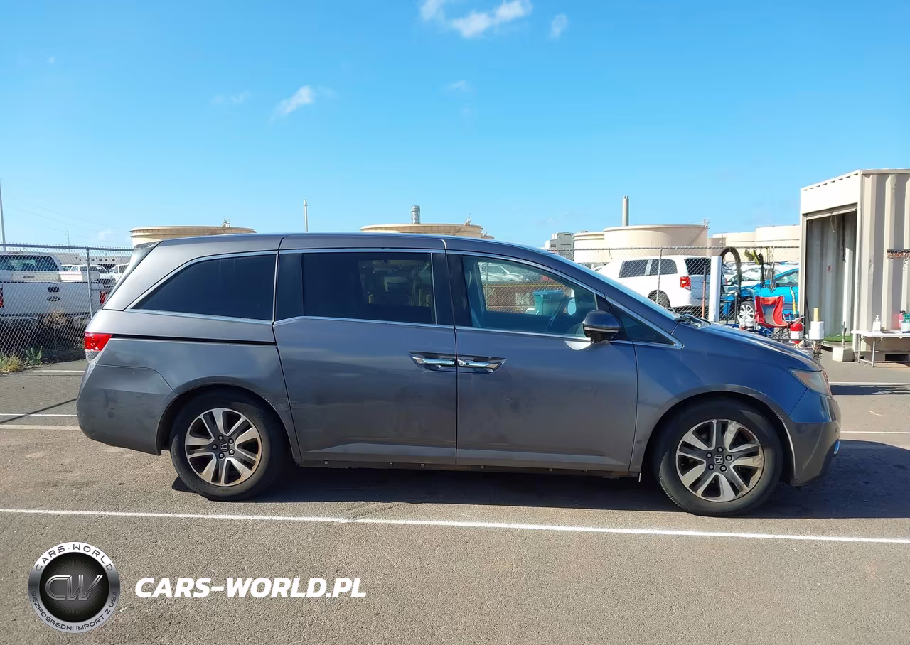 2015 Honda Odyssey Touring-Touring Elite VIN:5FNRL5H99FB097336 - 13