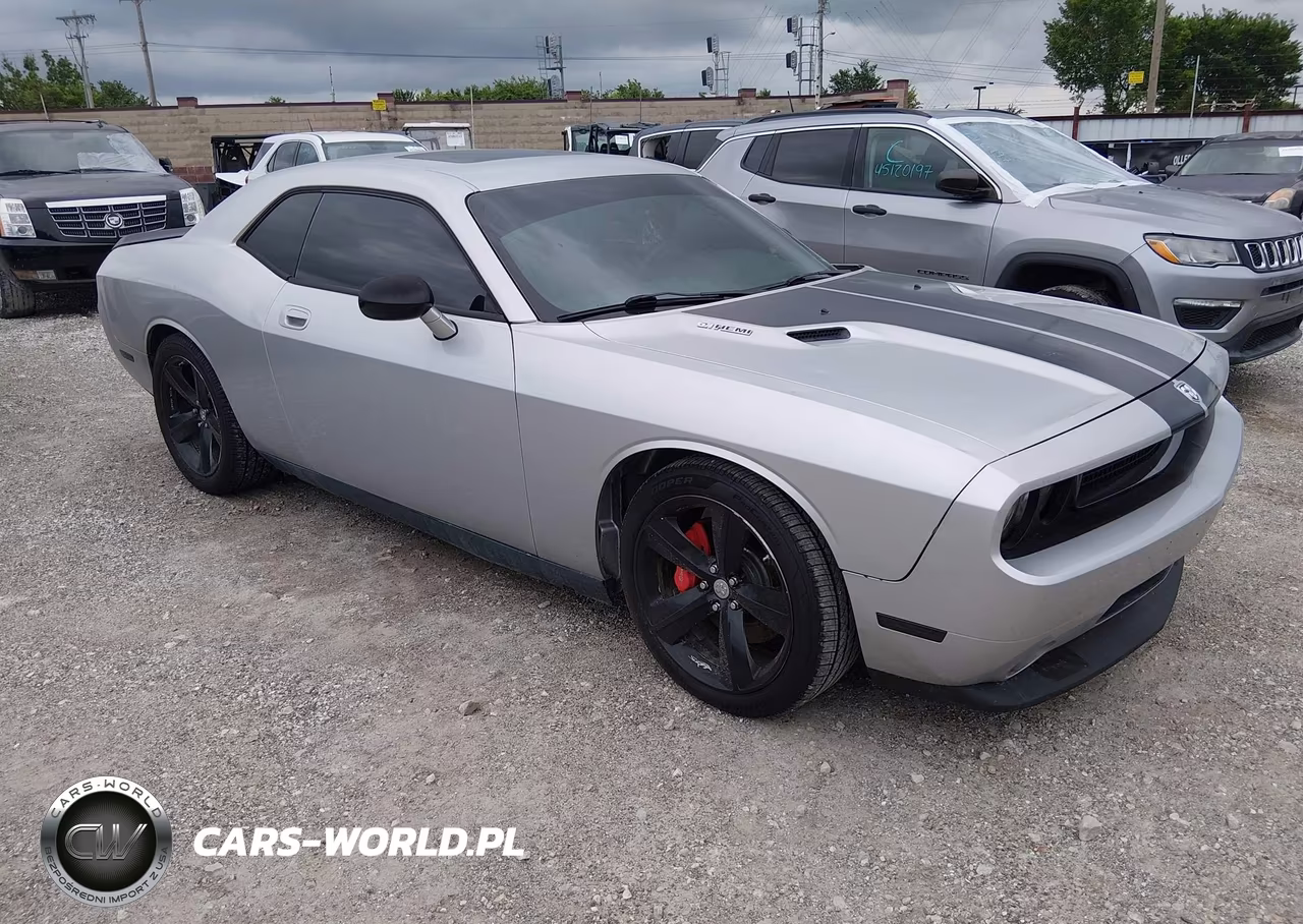 2009 Dodge Challenger Srt8