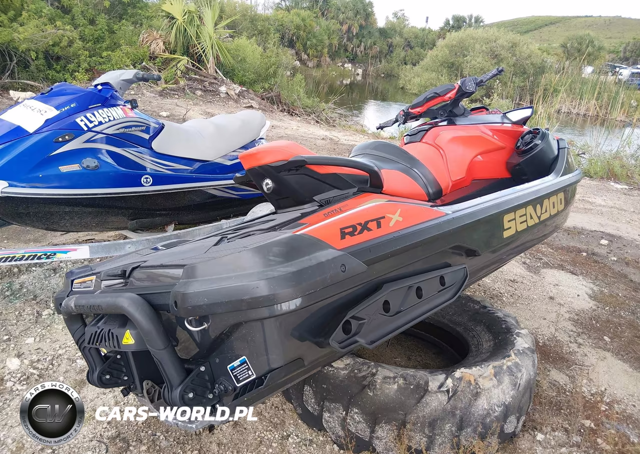 2020 Seadoo Rxt-X 300 VIN:YDV27922K920 - 4