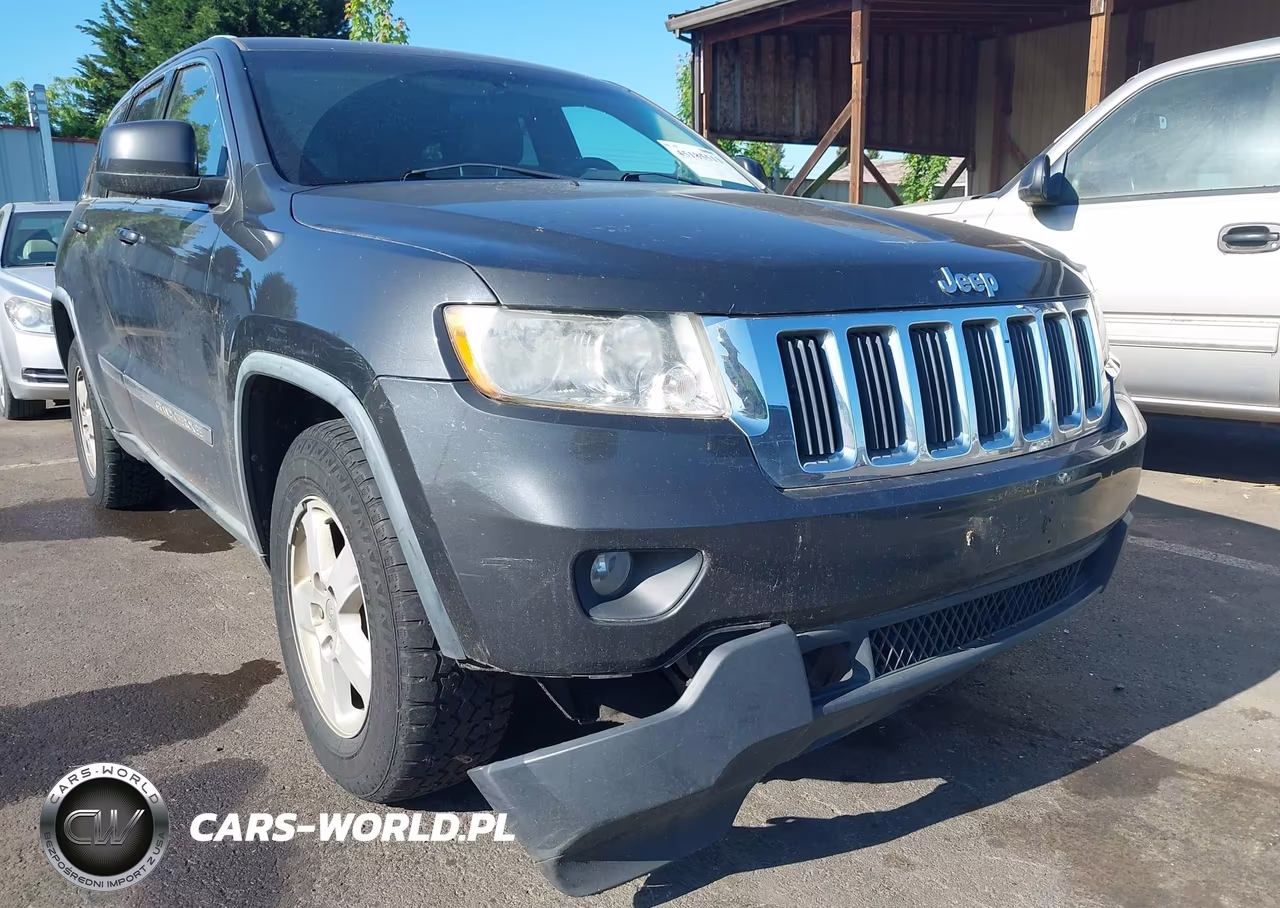 2011 Jeep Grand Cherokee Laredo VIN:1J4RR4GG6BC590126 - 6