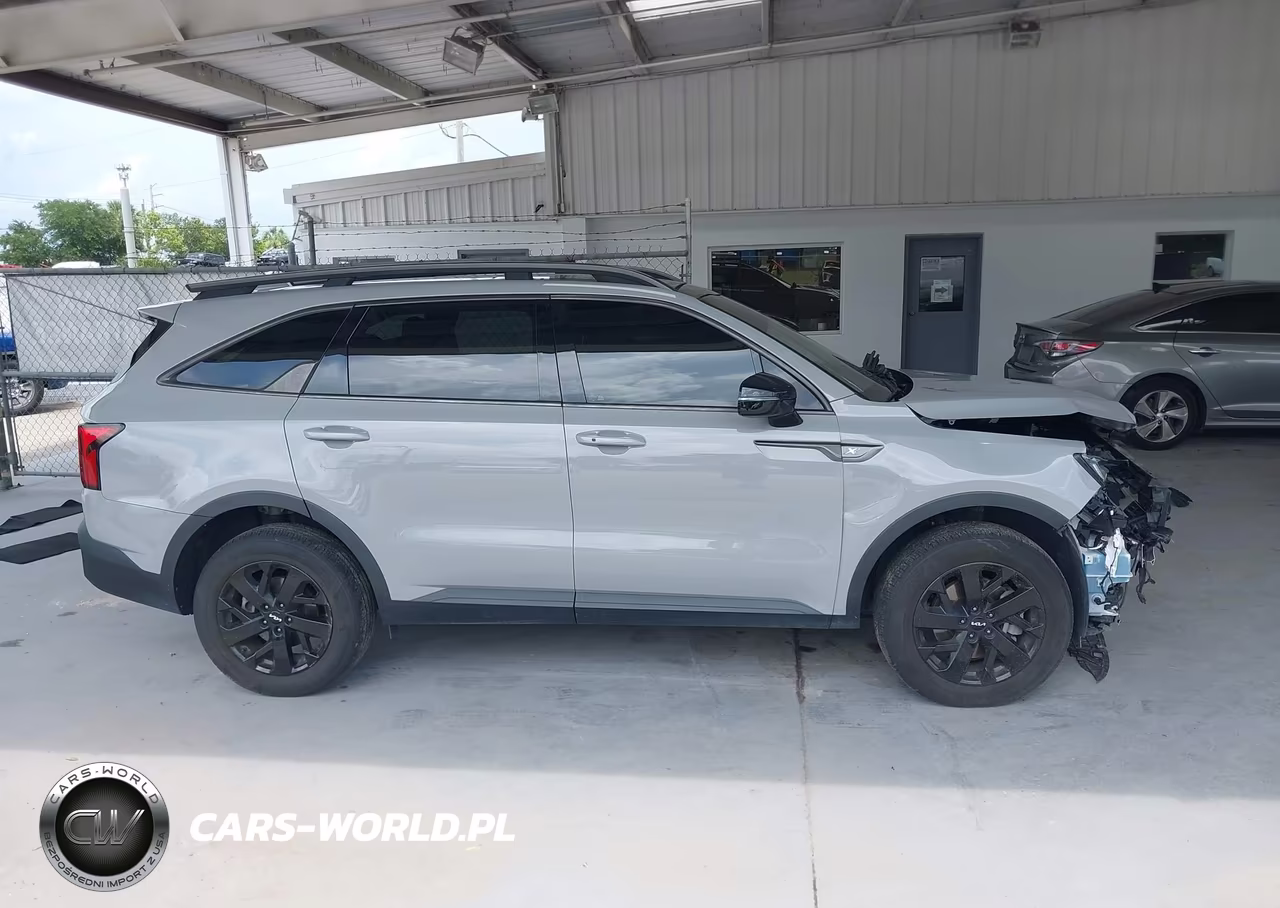 2022 Kia Sorento X-Line S VIN:5XYRLDLC0NG082051 - 14