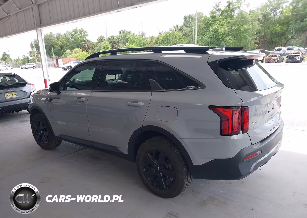2022 Kia Sorento X-Line S VIN:5XYRLDLC0NG082051 - 15