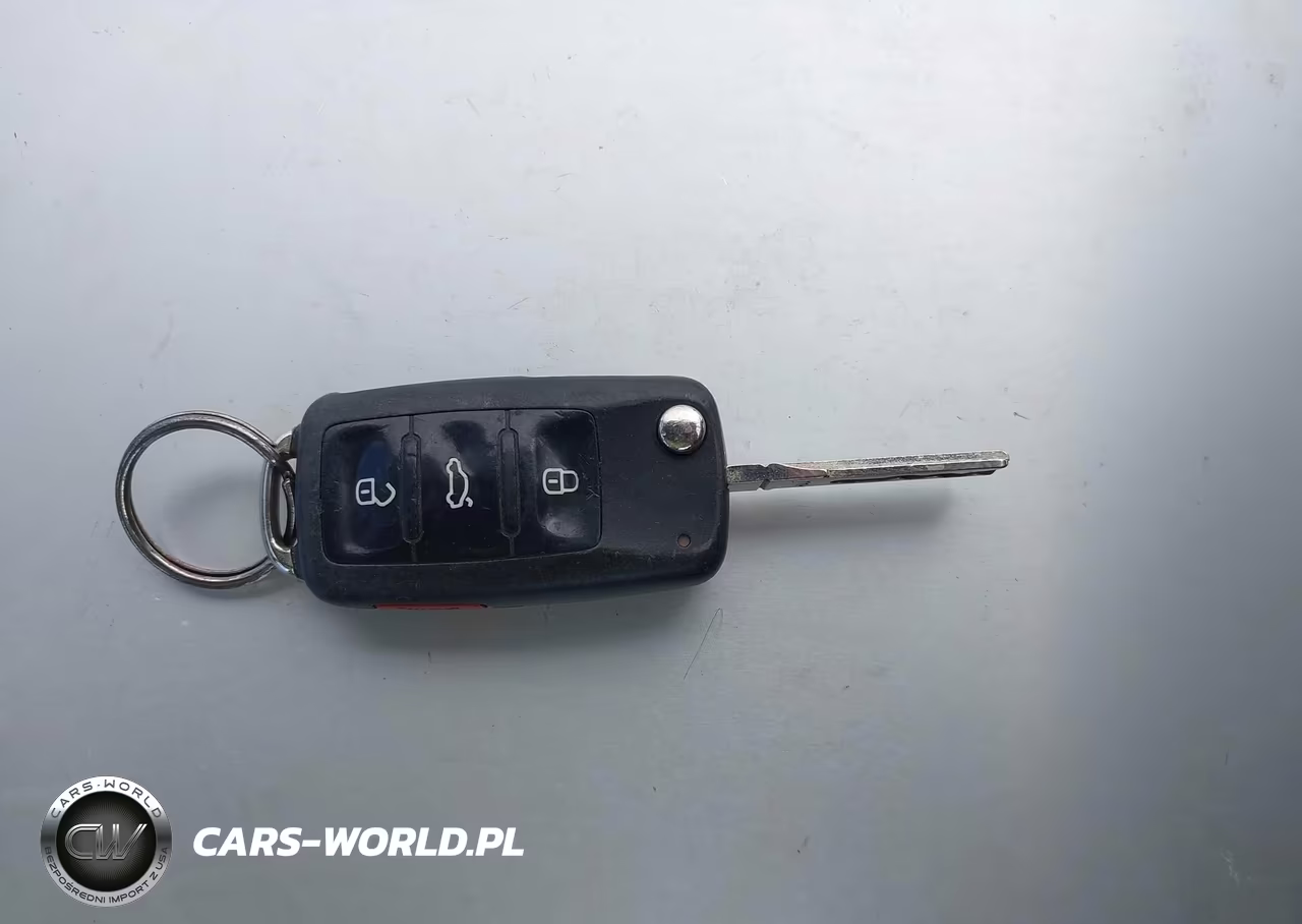 2013 Volkswagen Beetle 2.0T Turbo VIN:3VWV67ATXDM614852 - 11