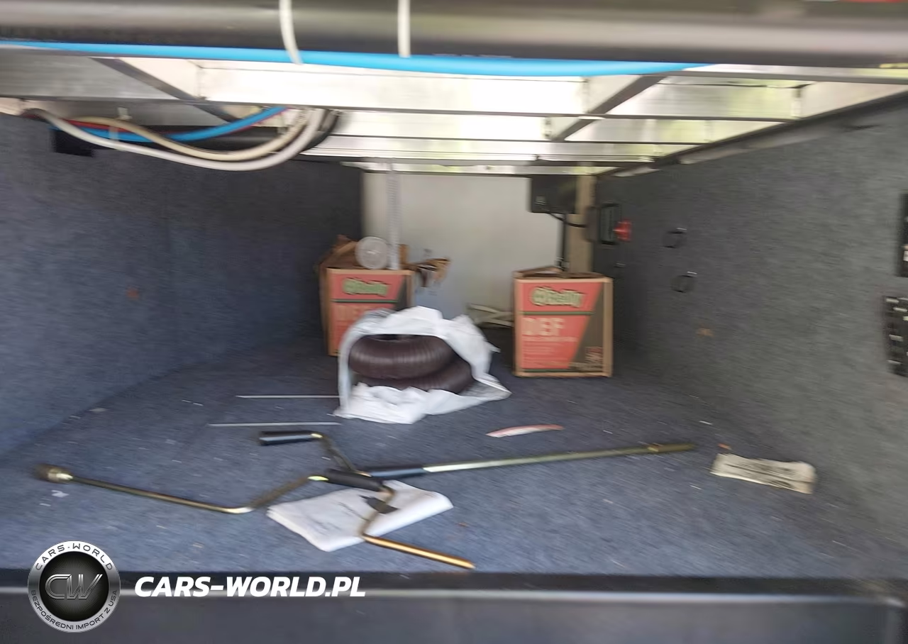 2017 Coachmen Other VIN:5ZT3CH2B1HA314925 - 8