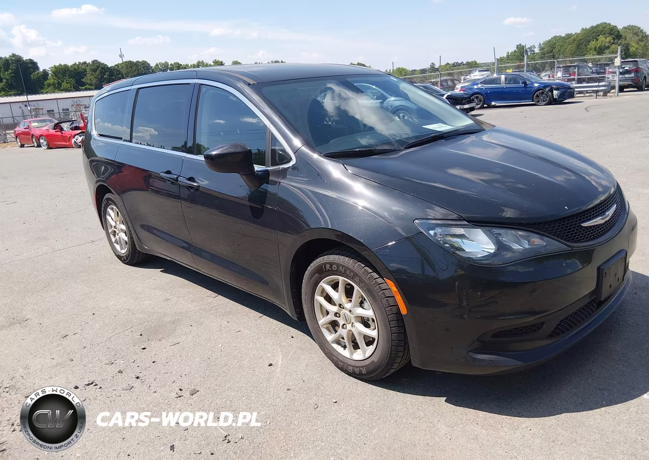 2021 Chrysler Voyager Lx – zdjęcie 1 z 16
