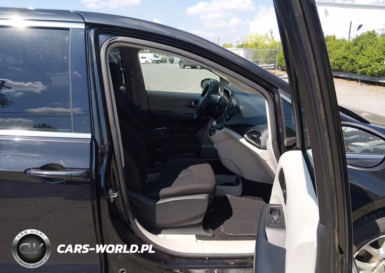 2021 Chrysler Voyager Lx VIN:2C4RC1CG6MR568486 - 5