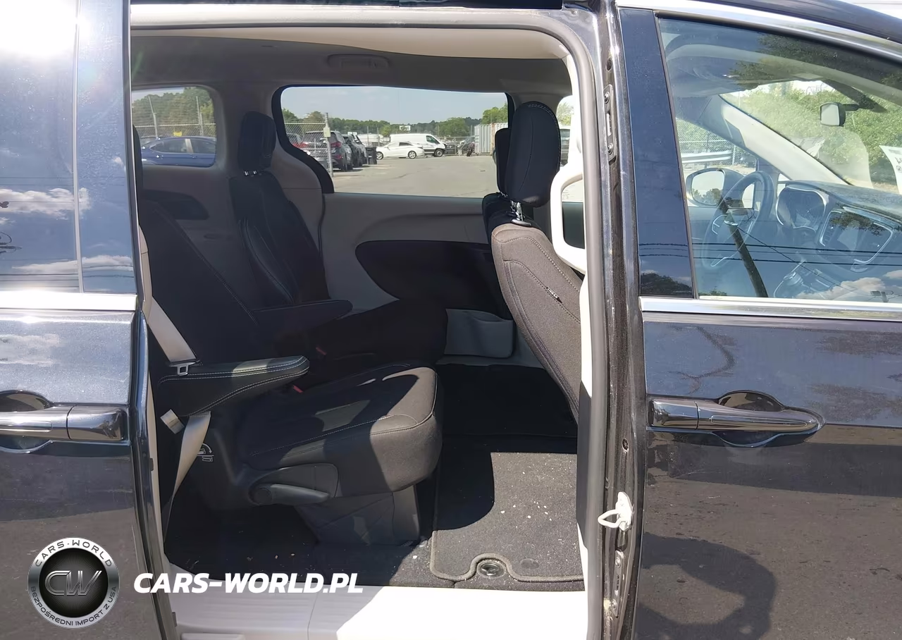 2021 Chrysler Voyager Lx VIN:2C4RC1CG6MR568486 - 8