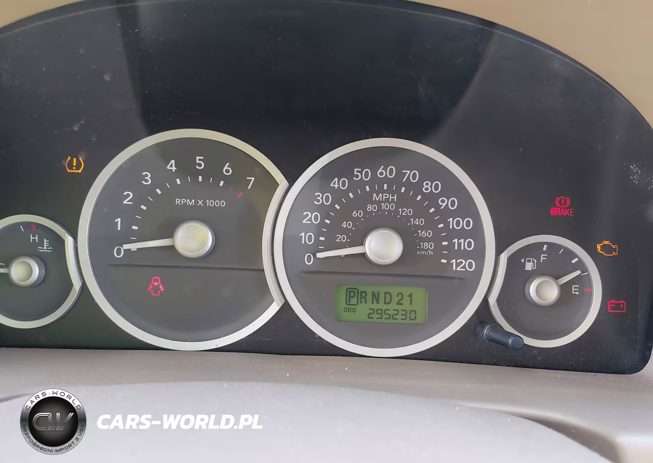 2007 Mercury Mariner Convenience VIN:4M2YU80Z57KJ08093 - 7