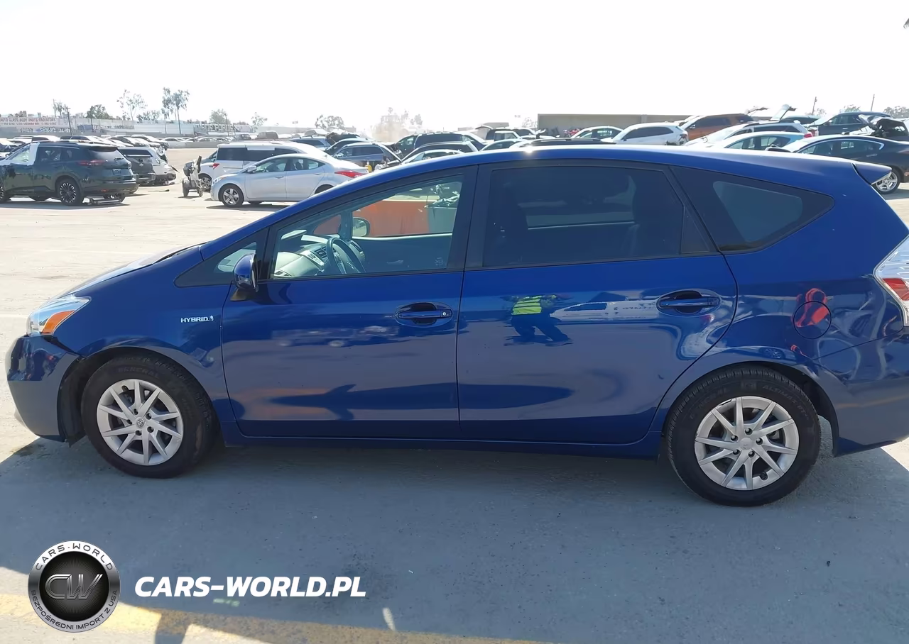 2012 Toyota Prius V Three VIN:JTDZN3EU4C3026982 - 14