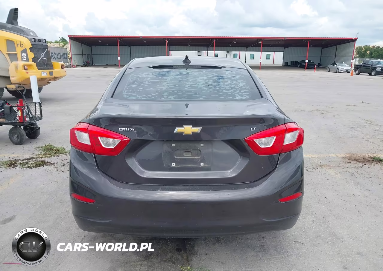 2017 Chevrolet Cruze Lt Auto VIN:1G1BE5SM9H7210907 - 16