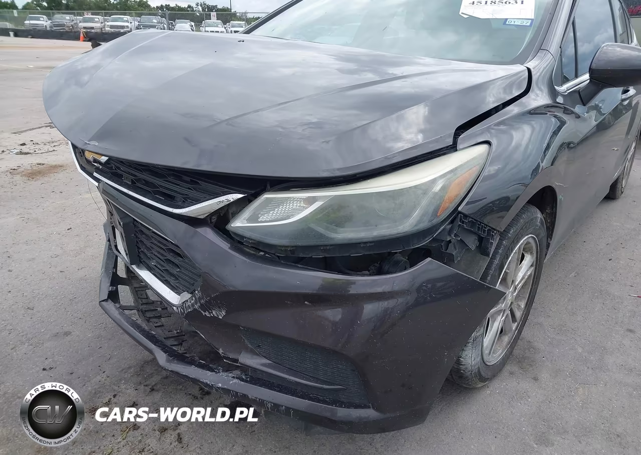 2017 Chevrolet Cruze Lt Auto VIN:1G1BE5SM9H7210907 - 6