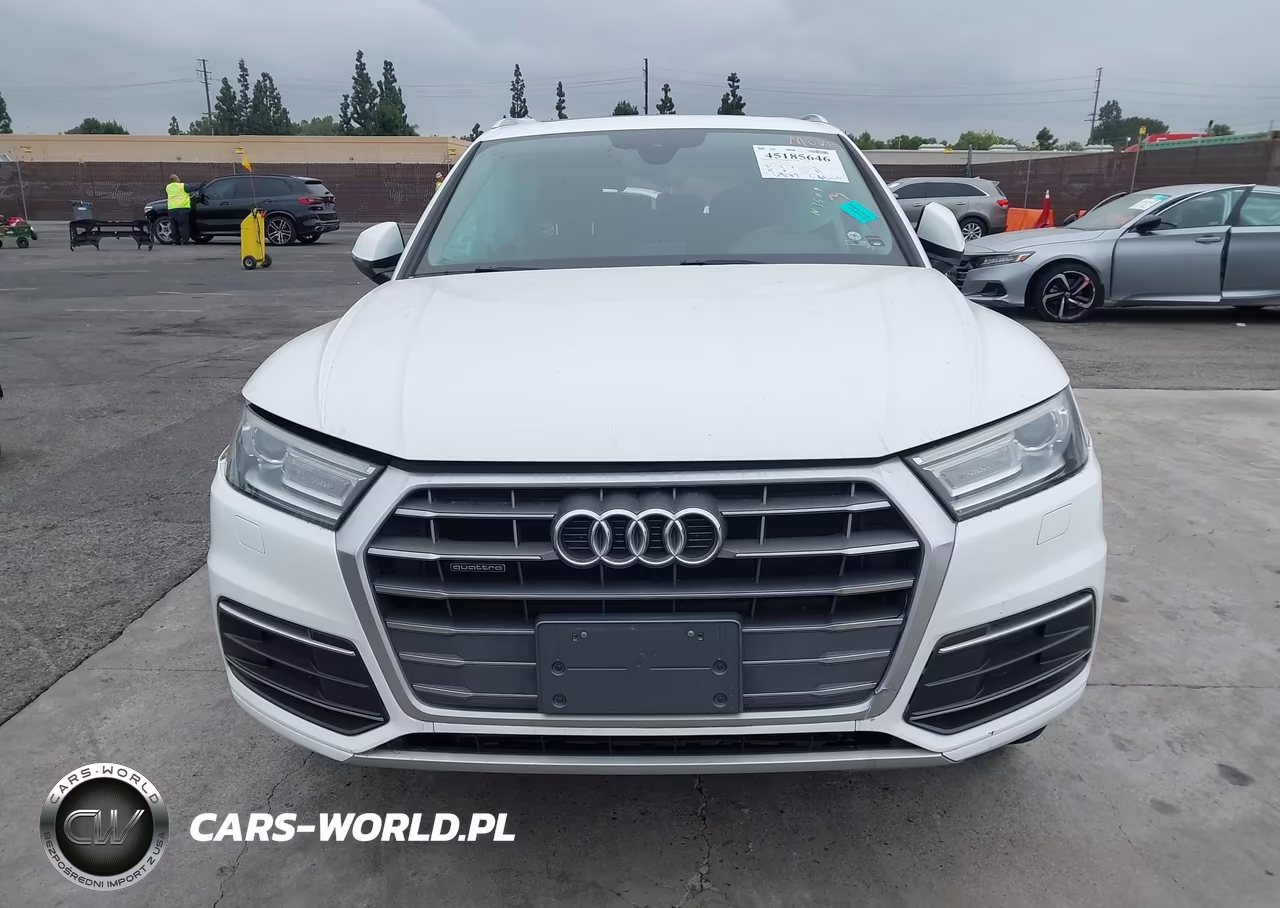 2018 Audi Q5 2.0T Premium-2.0T Tech Premium VIN:WA1ANAFY5J2023010 - 12