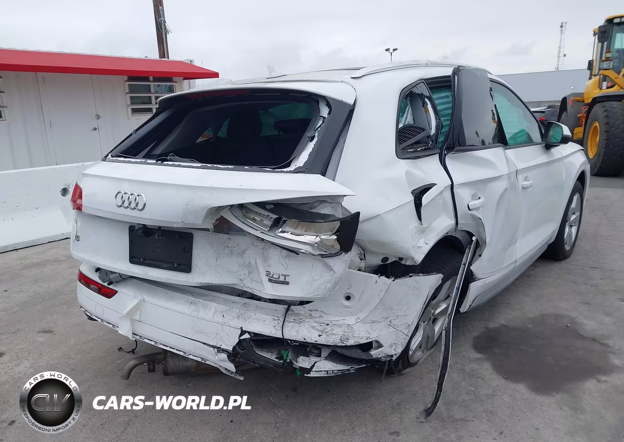 2018 Audi Q5 2.0T Premium-2.0T Tech Premium VIN:WA1ANAFY5J2023010 - 4