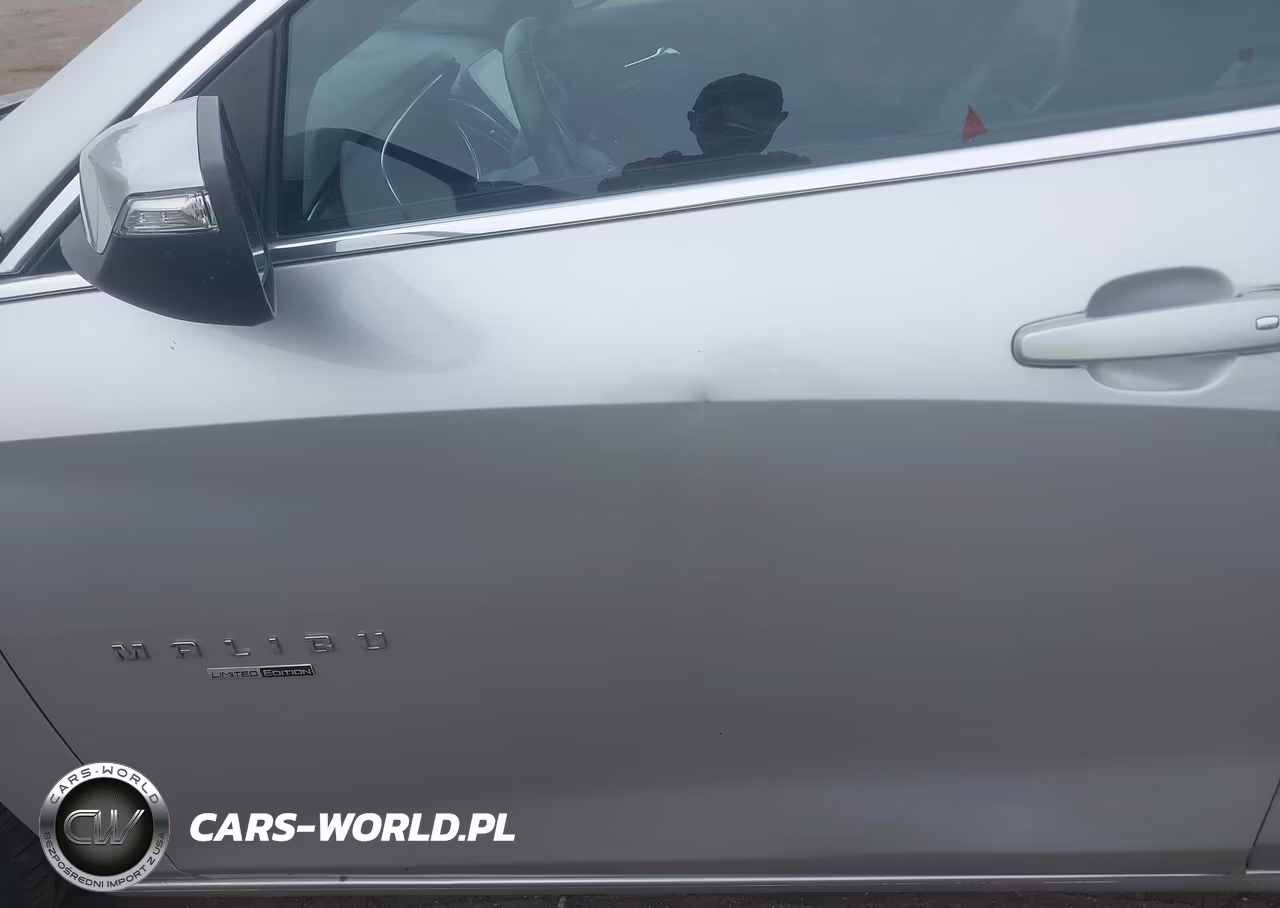 2016 Chevrolet Malibu 1Lt VIN:1G1ZE5ST1GF335717 - 14