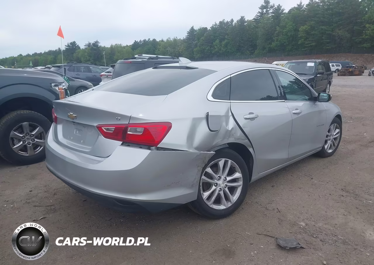 2016 Chevrolet Malibu 1Lt VIN:1G1ZE5ST1GF335717 - 4