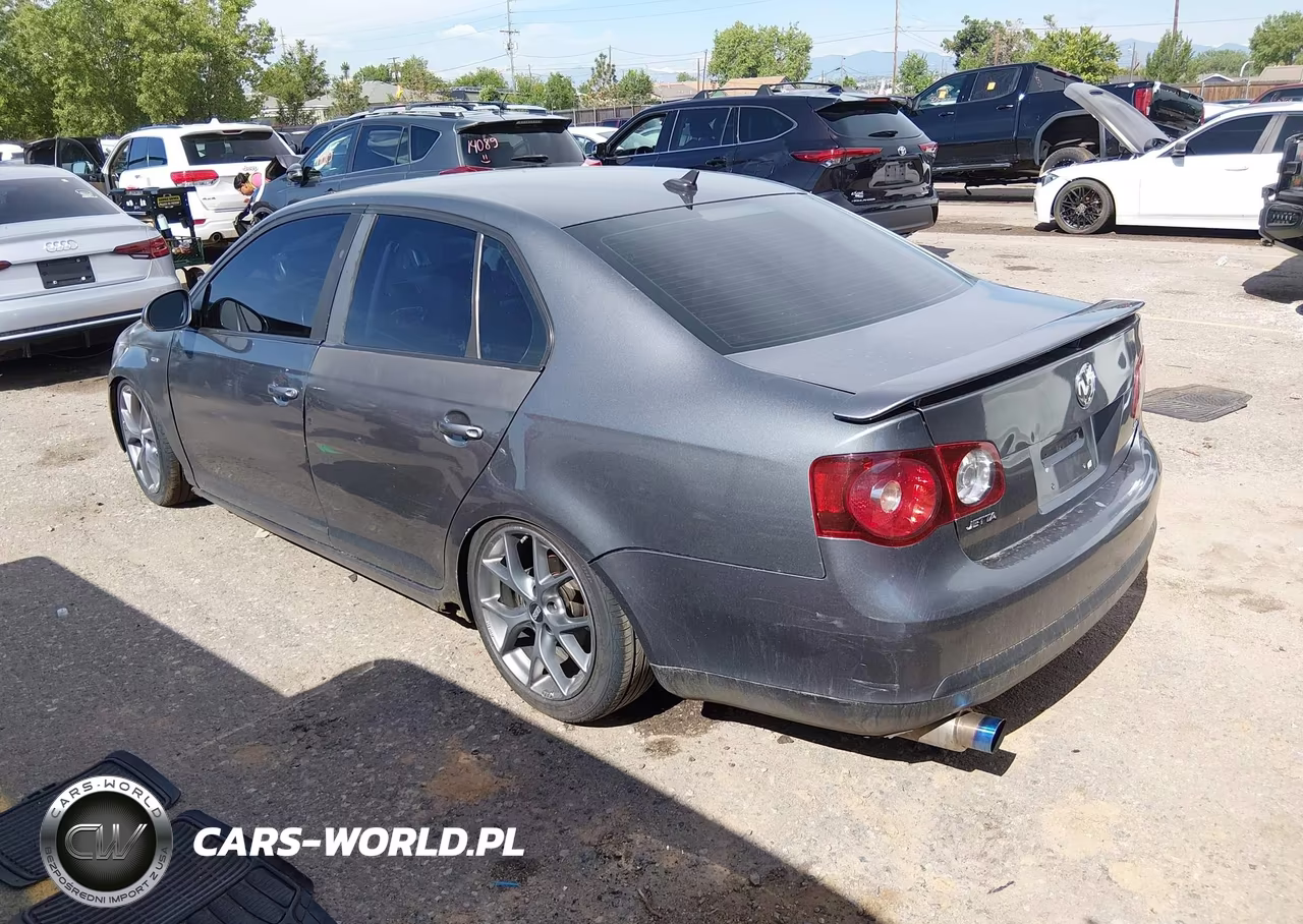 2008 Volkswagen Jetta Wolfsburg Edition VIN:3VWRJ71KX8M145372 - 3
