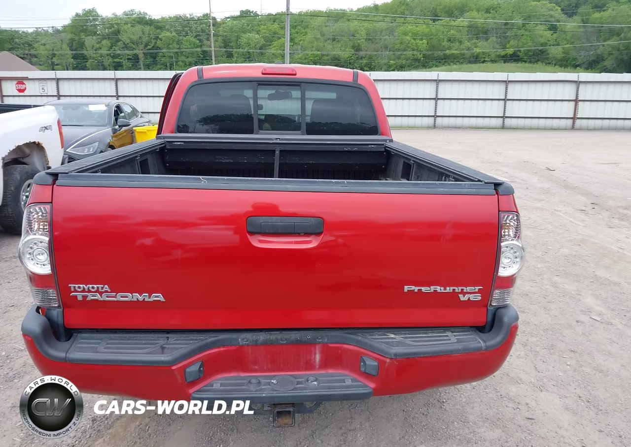 2011 Toyota Tacoma Prerunner V6 VIN:3TMKU4HN2BM030699 - 16