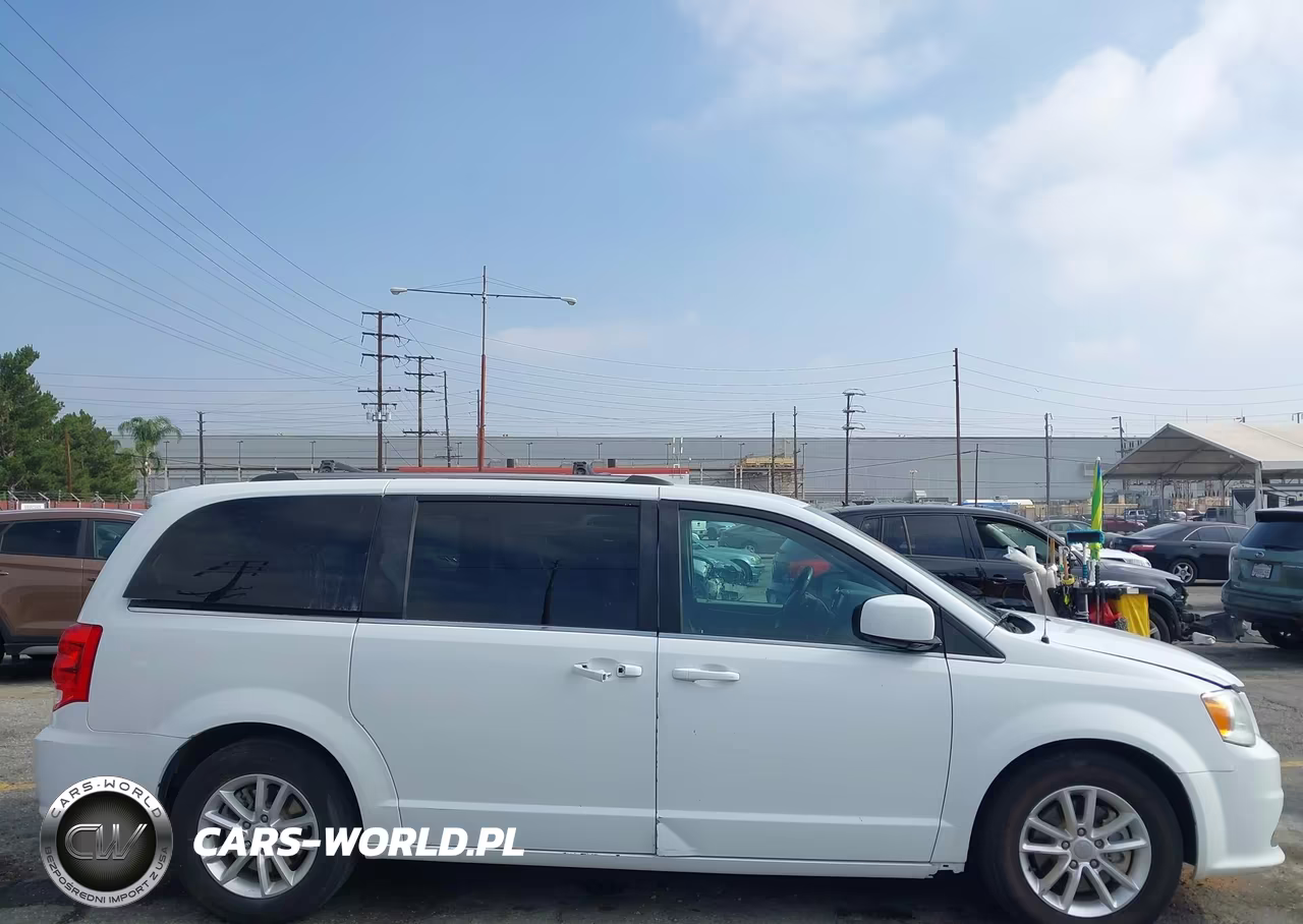 2019 Dodge Grand Caravan Sxt VIN:2C4RDGCG6KR736124 - 12
