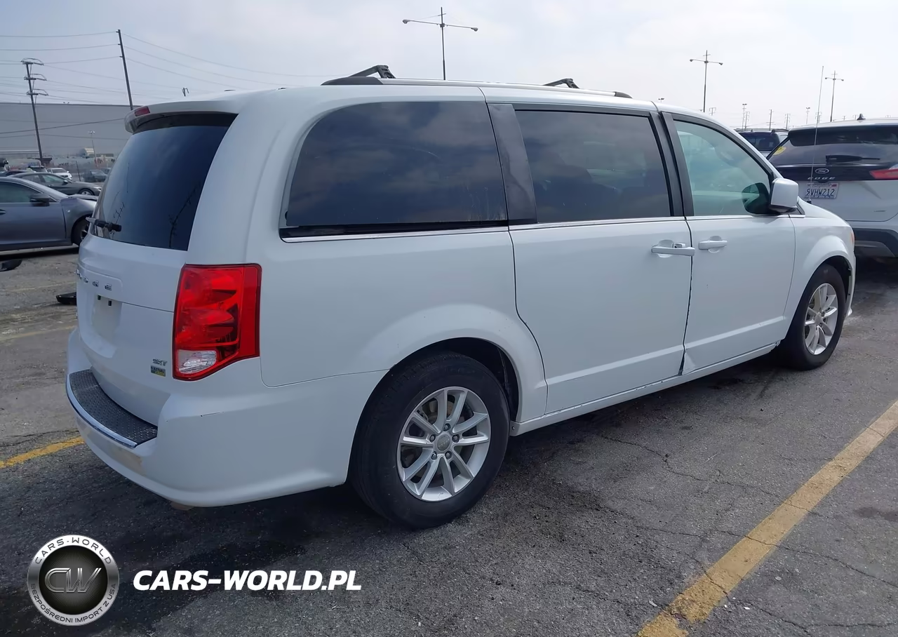 2019 Dodge Grand Caravan Sxt VIN:2C4RDGCG6KR736124 - 4