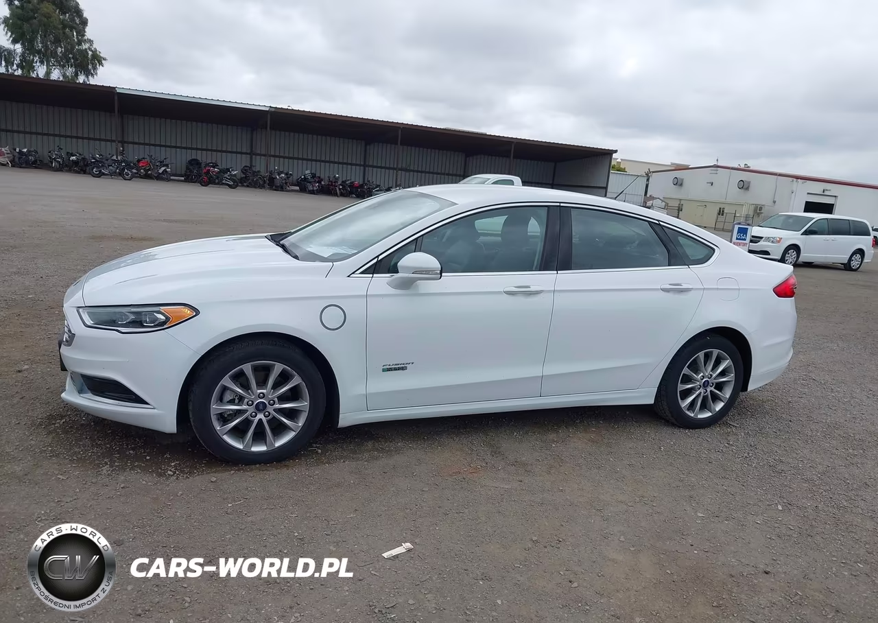2018 Ford Fusion Energi Se Luxury VIN:3FA6P0PU3JR273620 - 15
