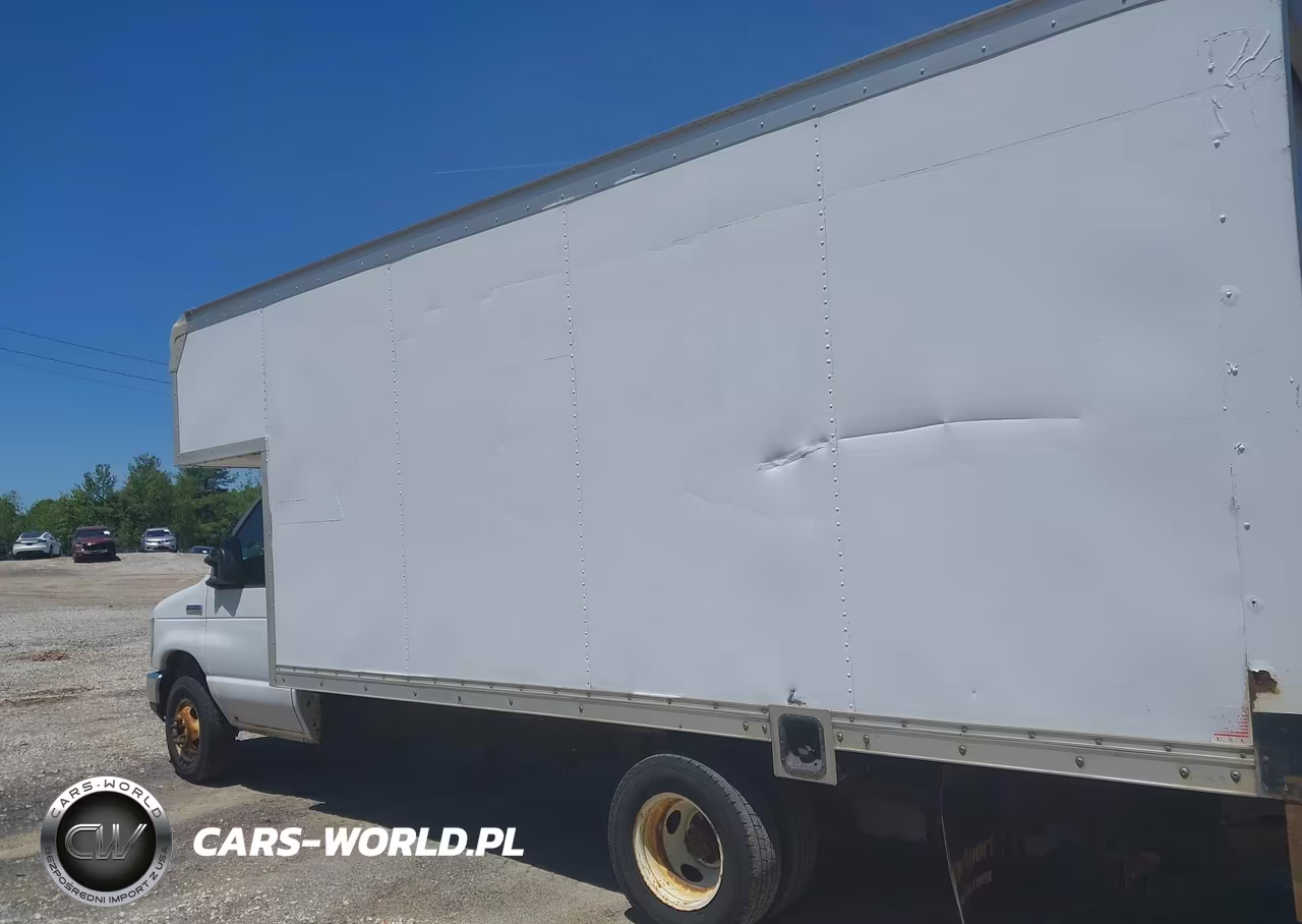 2017 Ford E-450 Cutaway VIN:1FDXE4FS0HDC23218 - 3