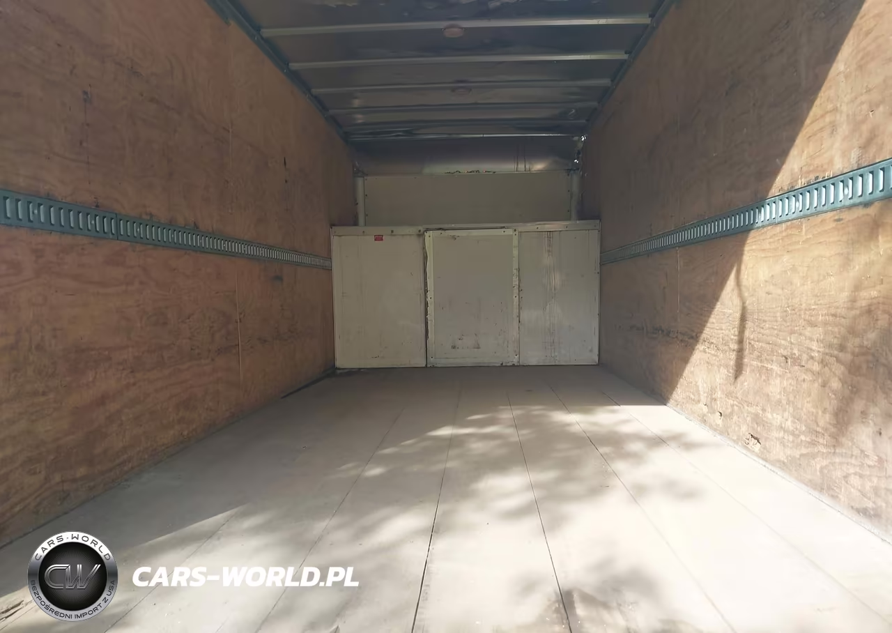 2017 Ford E-450 Cutaway VIN:1FDXE4FS0HDC23218 - 7