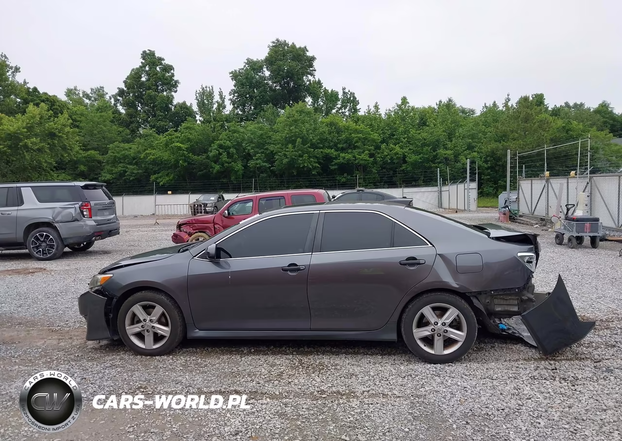 2013 Toyota Camry Se VIN:4T1BF1FK6DU261262 - 15