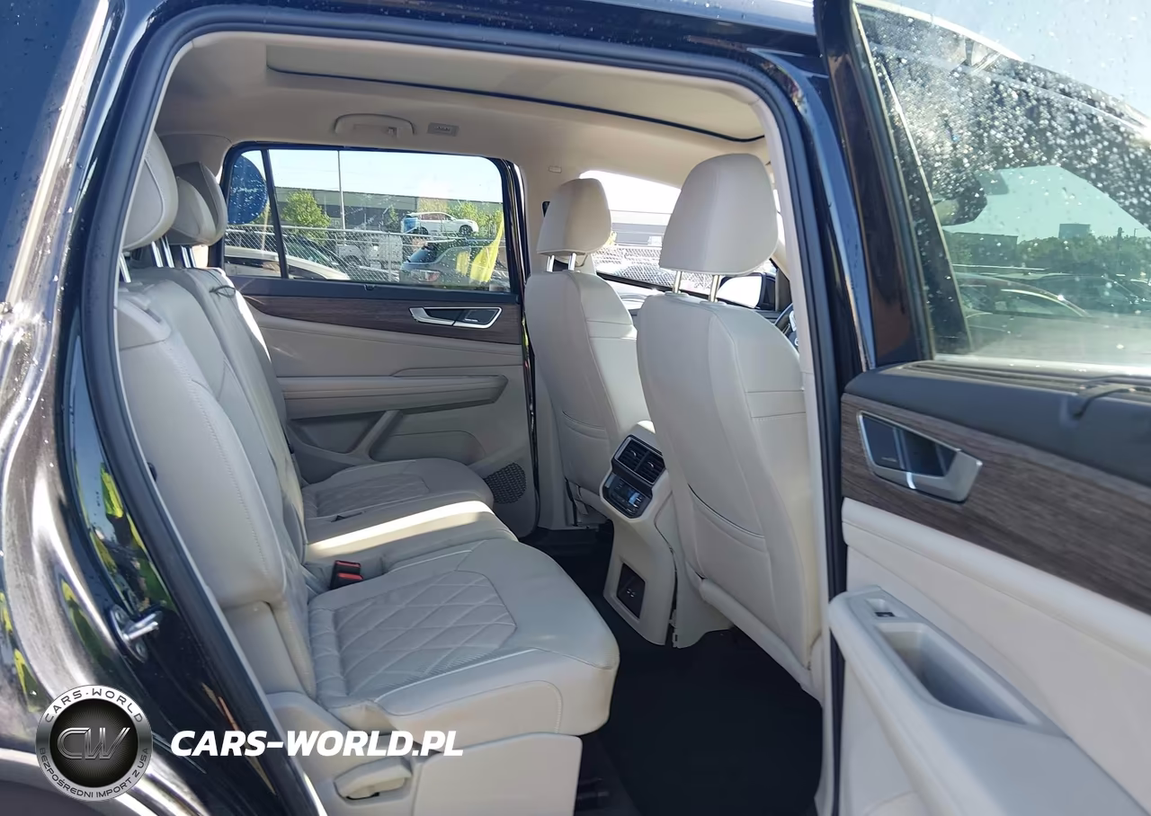 2025 Volkswagen Atlas 2.0T Sel Premium R-Line VIN:1V2FR2CA1SC511183 - 8