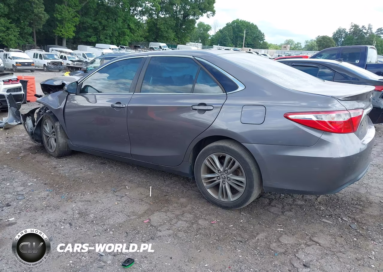 2015 Toyota Camry Se VIN:4T1BF1FKXFU114350 - 14