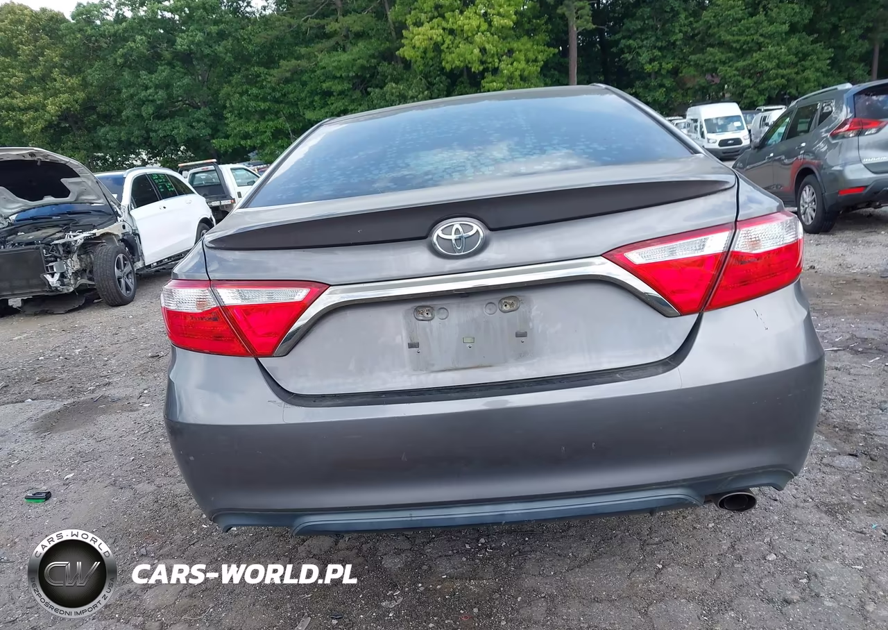 2015 Toyota Camry Se VIN:4T1BF1FKXFU114350 - 16