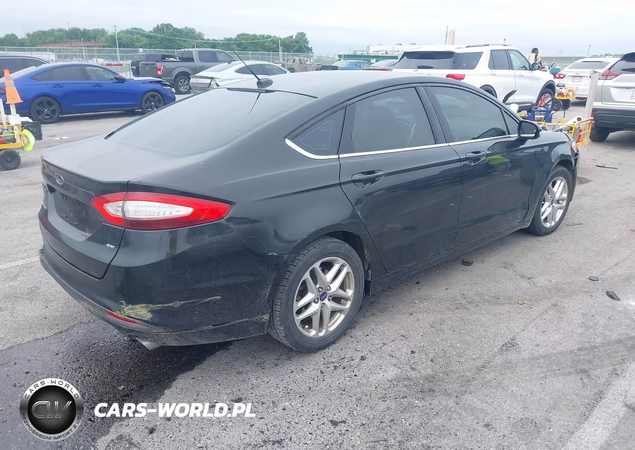 2013 Ford Fusion Se VIN:3FA6P0H71DR309379 - 4