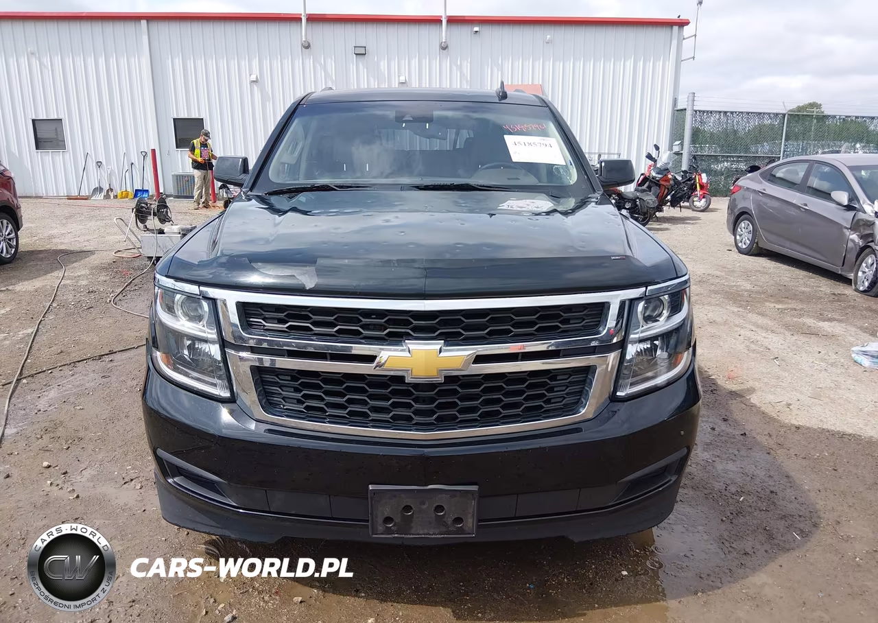 2018 Chevrolet Suburban Lt VIN:1GNSCHKC5JR362352 - 12