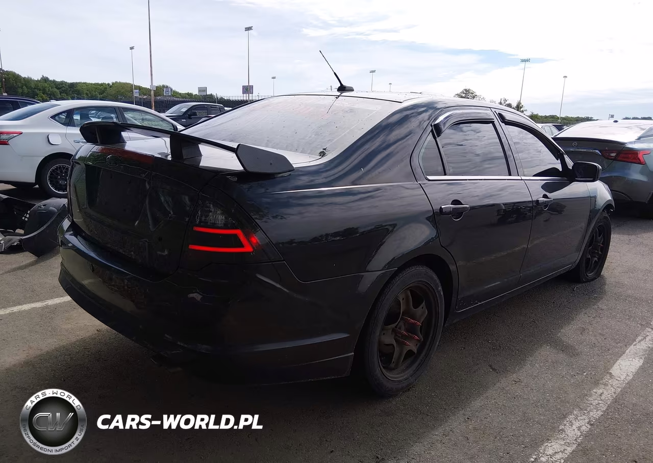 2011 Ford Fusion Se VIN:3FAHP0HAXBR263696 - 4