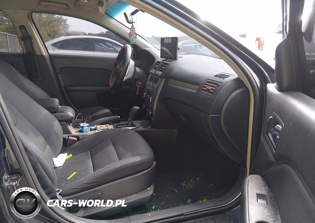 2011 Ford Fusion Se VIN:3FAHP0HAXBR263696 - 5
