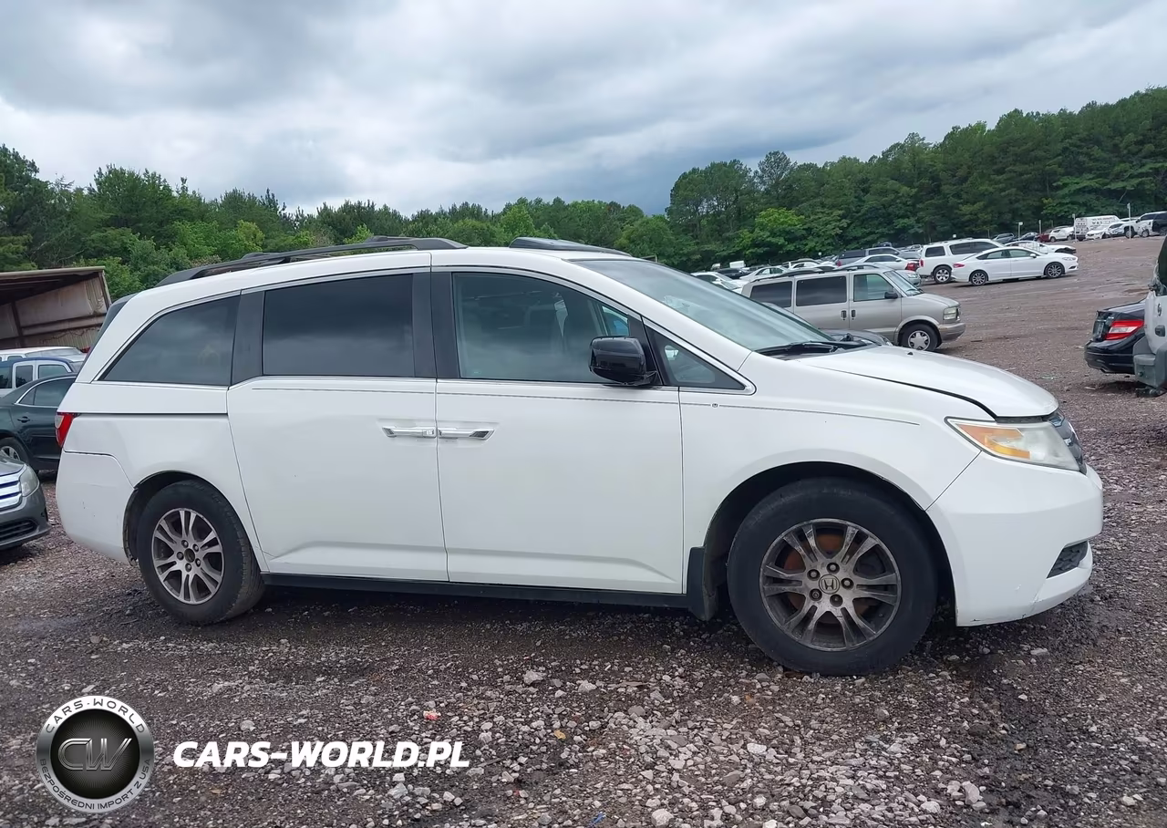 2011 Honda Odyssey Ex-L VIN:5FNRL5H63BB084601 - 13