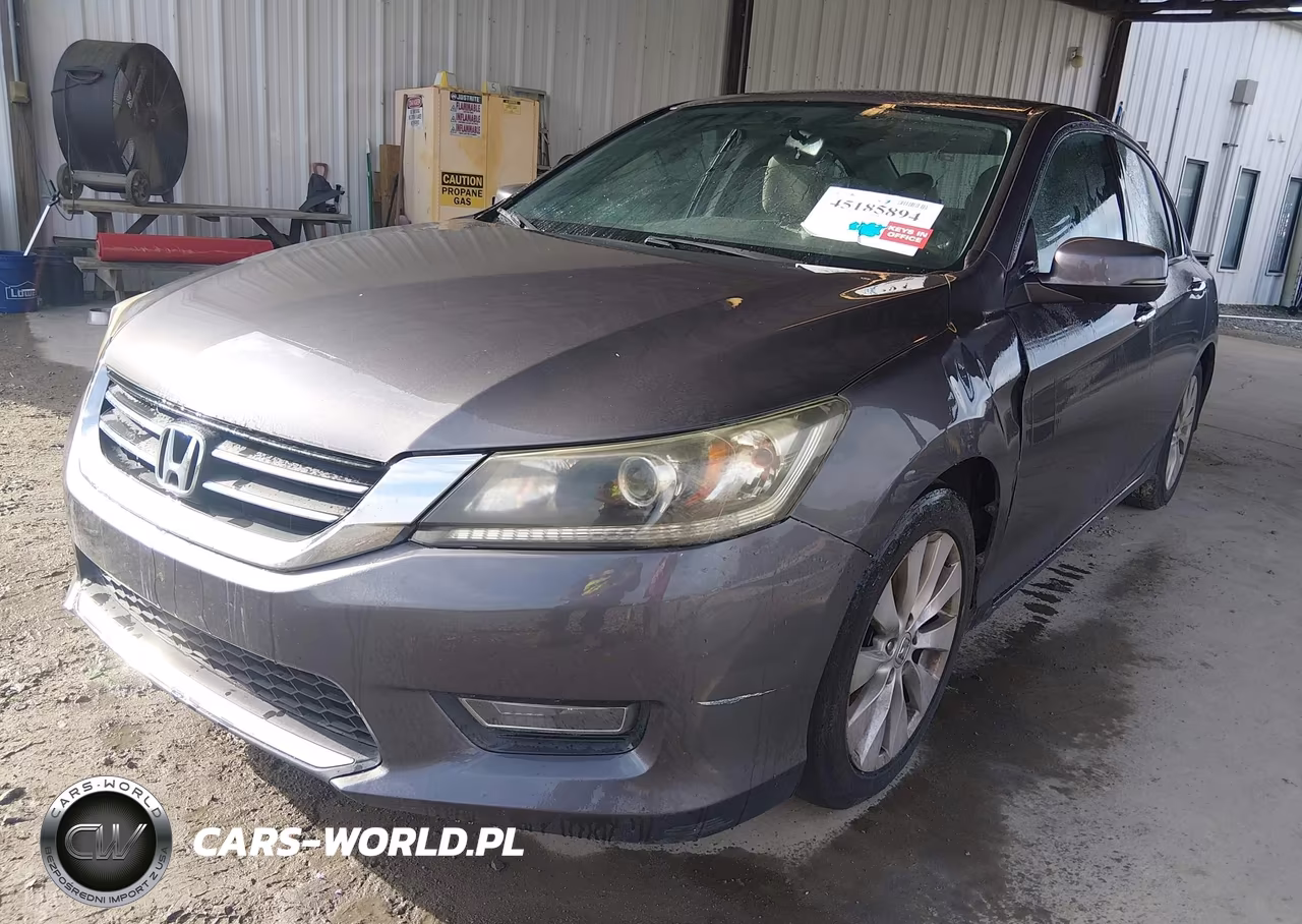 HONDA ACCORD VIN:1HGCR2F73DA231530 - 2