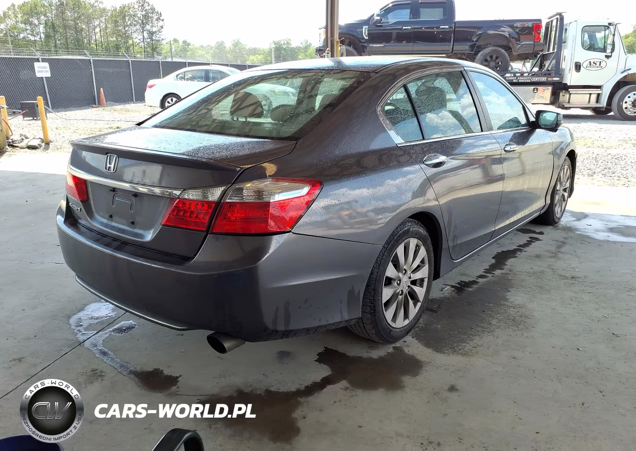 HONDA ACCORD VIN:1HGCR2F73DA231530 - 4