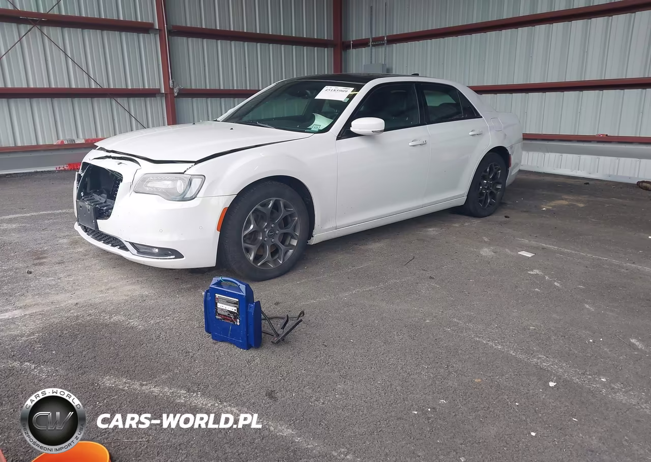 2016 Chrysler 300 300S VIN:2C3CCAGG2GH161912 - 2