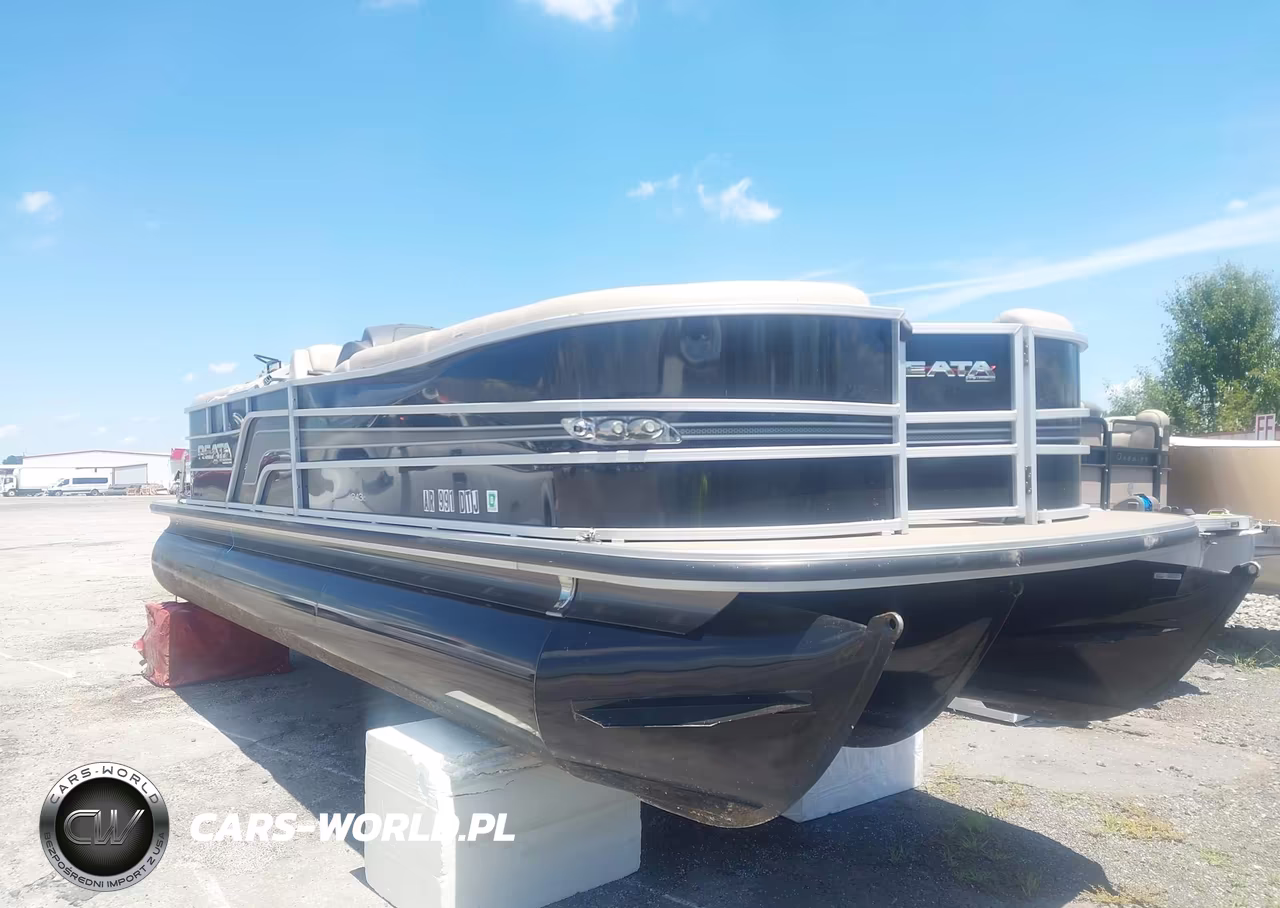 2018 Ranger Reata Rp 243C