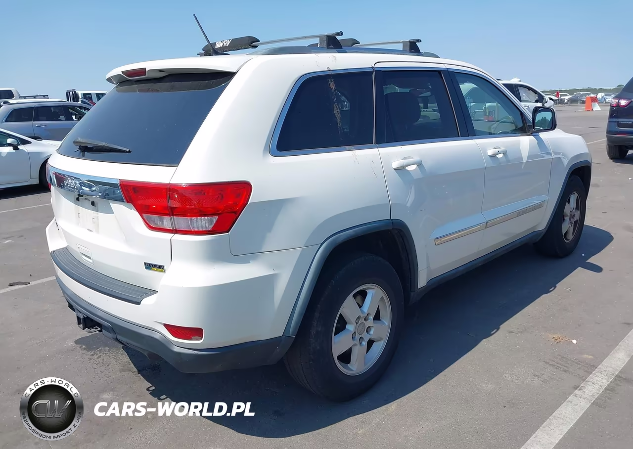 2012 Jeep Grand Cherokee Laredo VIN:1C4RJFAG1CC223959 - 4