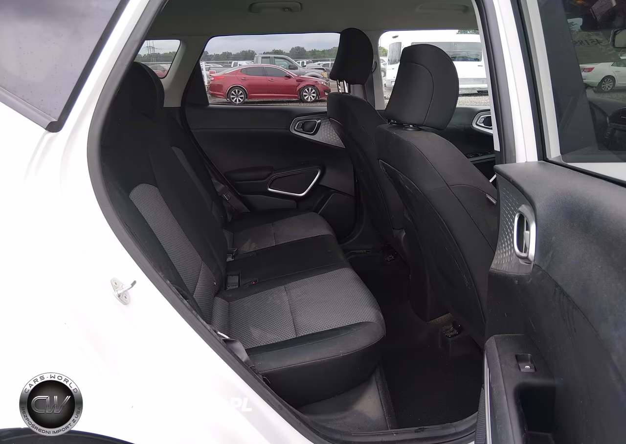 2020 Kia Soul Lx VIN:KNDJ23AUXL7713680 - 8