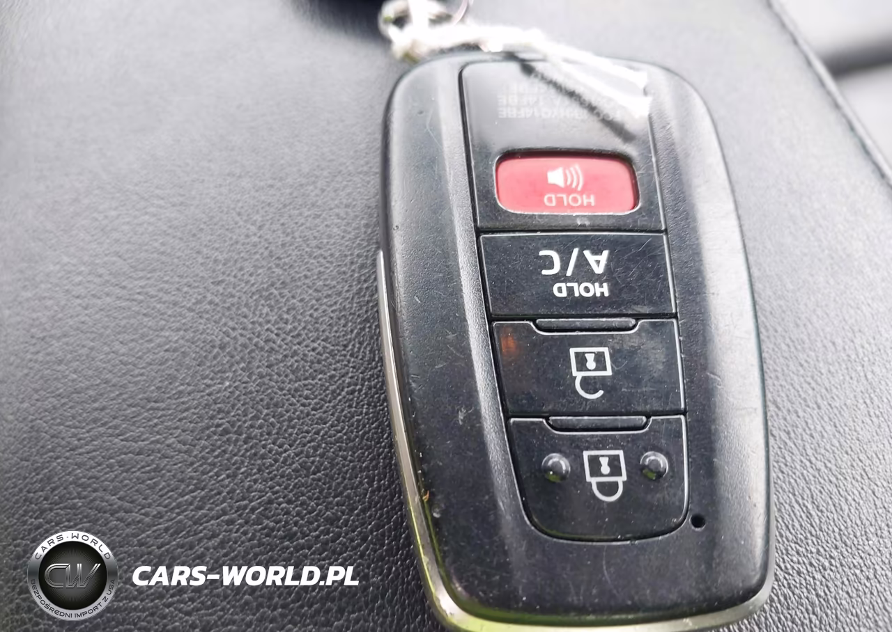 2019 Toyota Prius Prime Premium VIN:JTDKARFP2K3117448 - 11